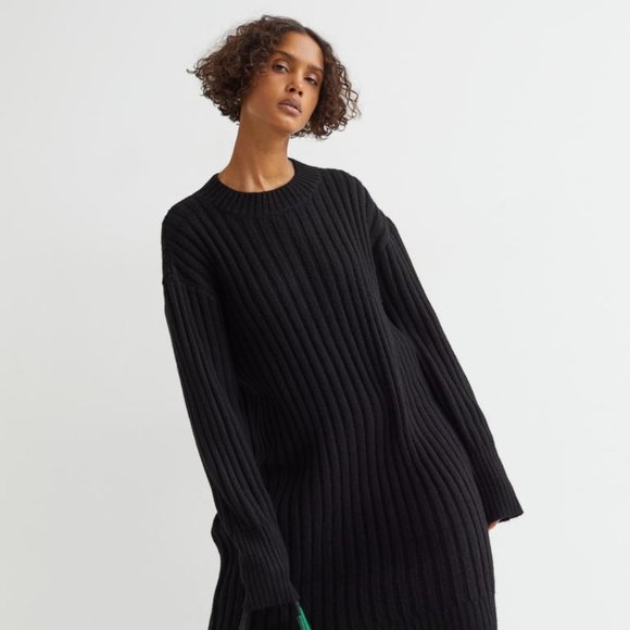 H&M Dresses & Skirts - H&M Women Black Solid Knitted Dress (Fixed Price)